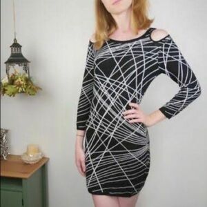 EXPRESS size M Black White cut out Jacquard Sweater bodycon Dress